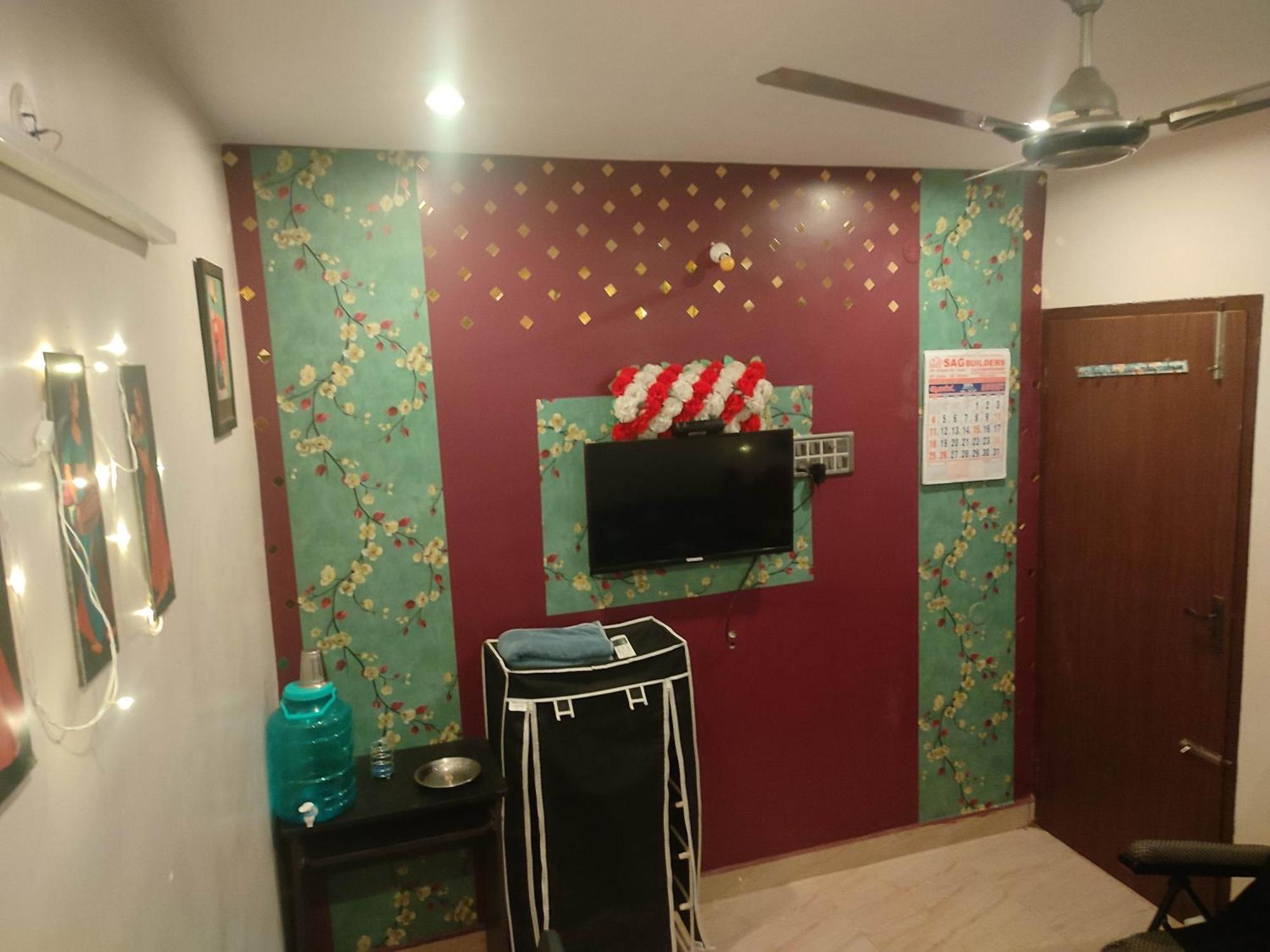 Blue Diamond Apartment Chennai Exterior photo